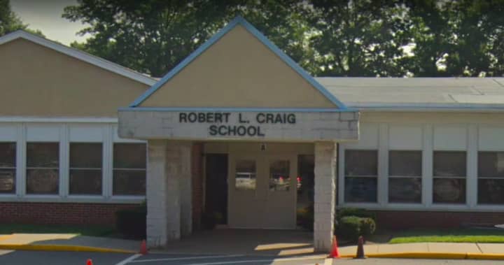 Robert L. Craig School, Moonachie