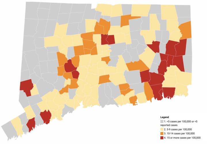 The average daily rate of #COVID19 cases in Connecticut per 100,000 population by town.