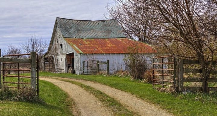 Farmhouse (stock photo).