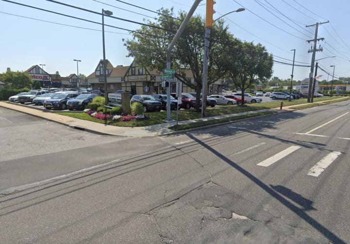 The intersection of Wantagh Lane and Laurel Lane in Wantagh.