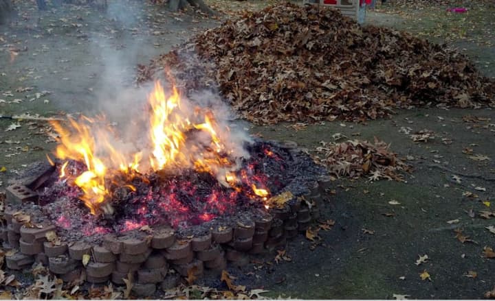 Fire pit (stock photo)