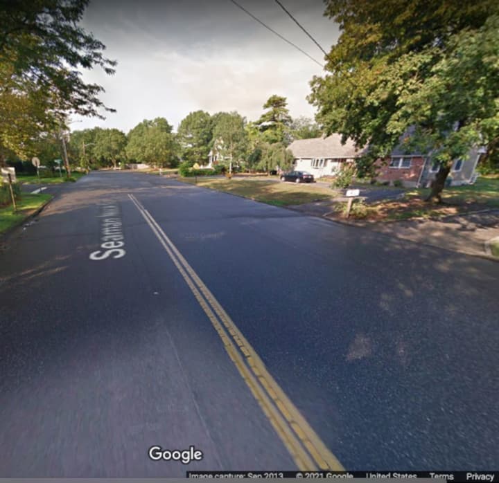 The area of Seaman Neck Road in Dix Hills where the incident happened.