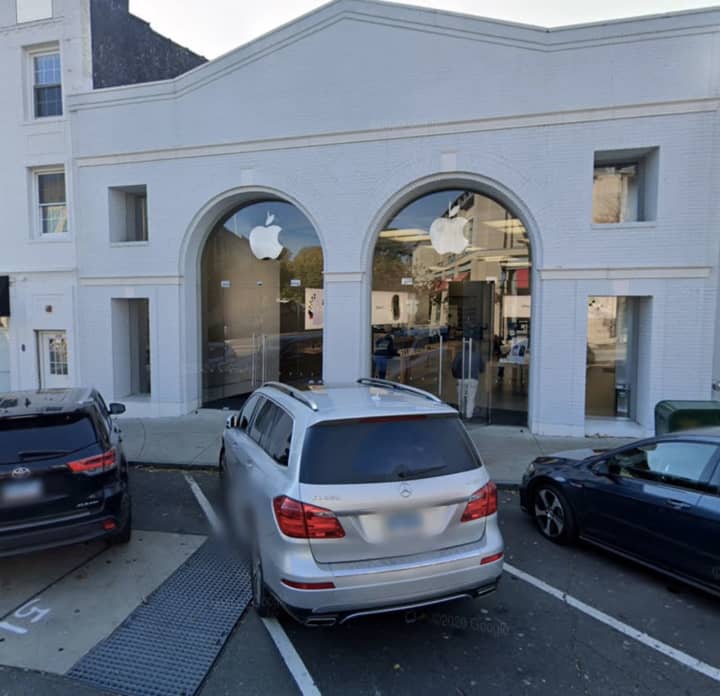 The Apple Store in Greenwich was burglarized and 13 iPhones were stolen.