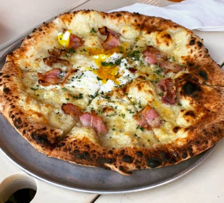 Pizza from Porta, coming to Montclair.