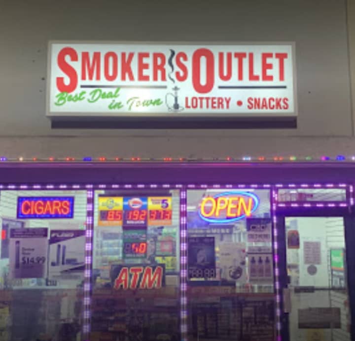 Smoker&#x27;s Outlet