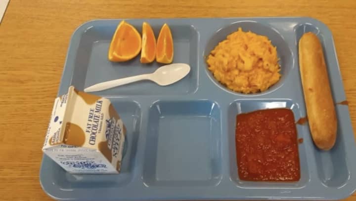 A father&#x27;s post of his son&#x27;s school lunch went viral.