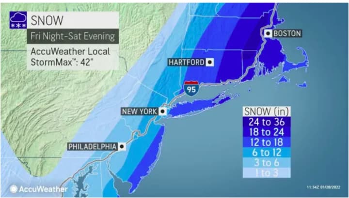 A look at latest projected snowfall totals for the major weekend storm from AccuWeather.com.