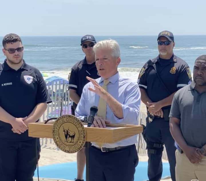 County Executive Steve Bellone discusses the latest shark attack.