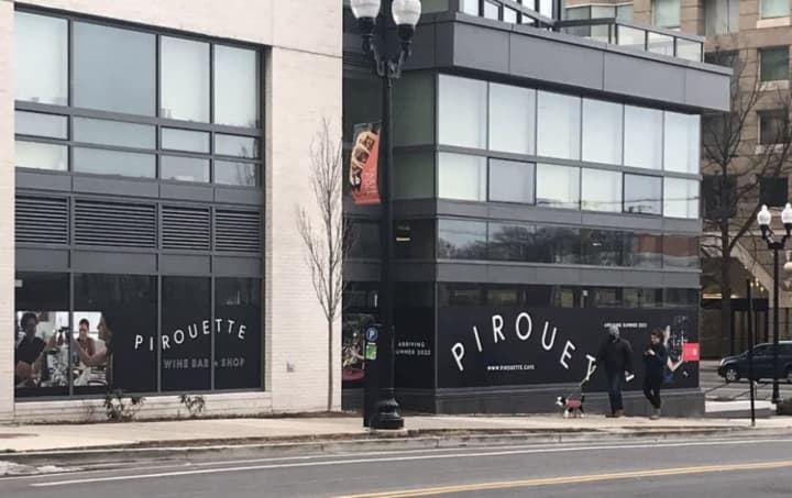 Pirouette Cafe and Wine Shop