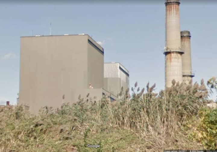 A small fire erupted at the Bowline Power Plant in Haverstraw.