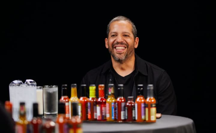 David Blaine prepares to dig into wings on First We Feast&#x27;s Hot Ones.