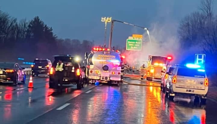 A five-vehicle fire caused major delays on Route 295 in Mercer County Monday morning, backing up traffic into Pennsylvania, authorities said.