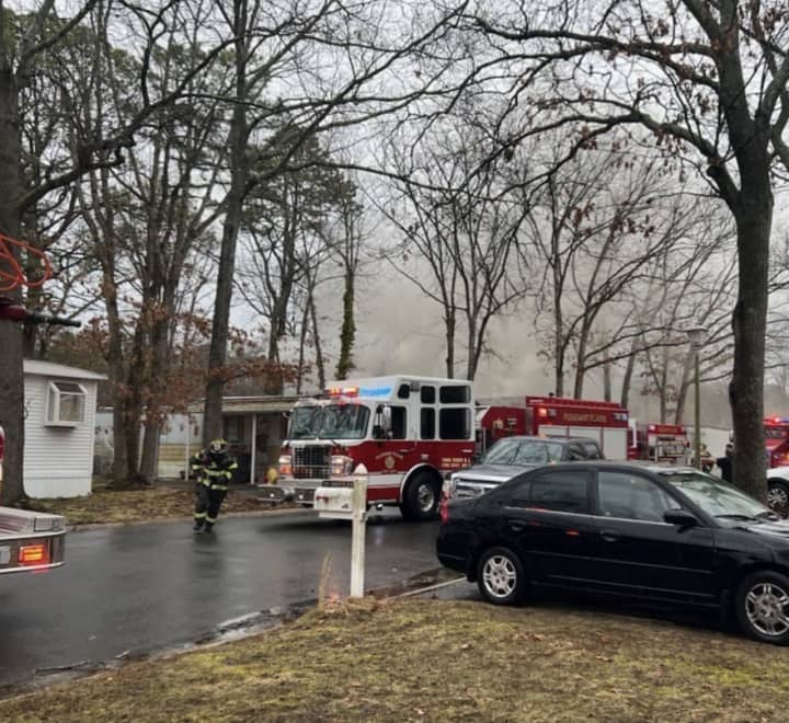 Scene of the fire at Roberts Mobile Home Park on Route 9. (Ocean County Scanner News (OCSN))