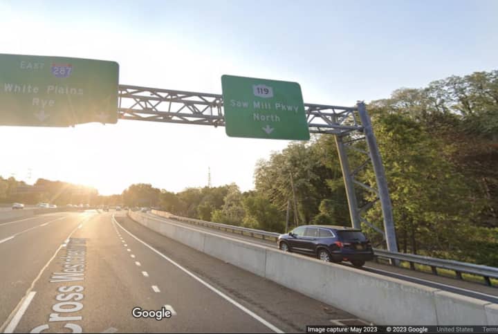 The ramp between I-287 East and the northbound Saw Mill River Parkway in Elmsford is set to close for more than a week.