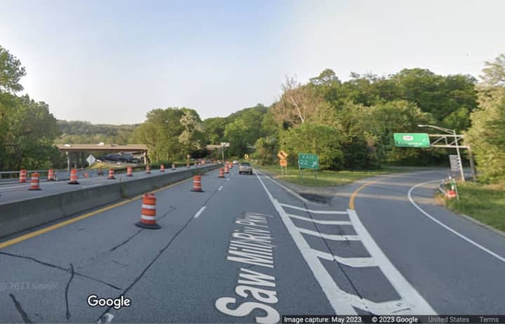 A portion of the southbound Saw Mill River Parkway in Elmsford is scheduled to close for road work.