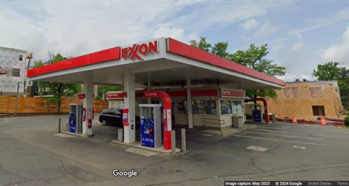 This Exxon station sold one of three $10K lottery tickets in Virginia last week.