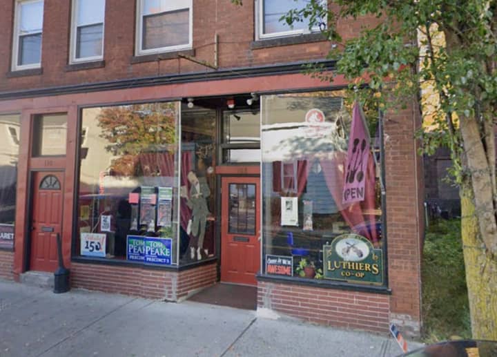 Luthier&#x27;s Co-op in Easthampton