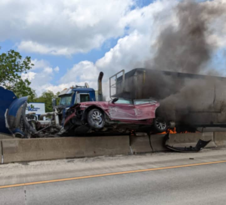 Tractor-trailer crash on Interstate 376