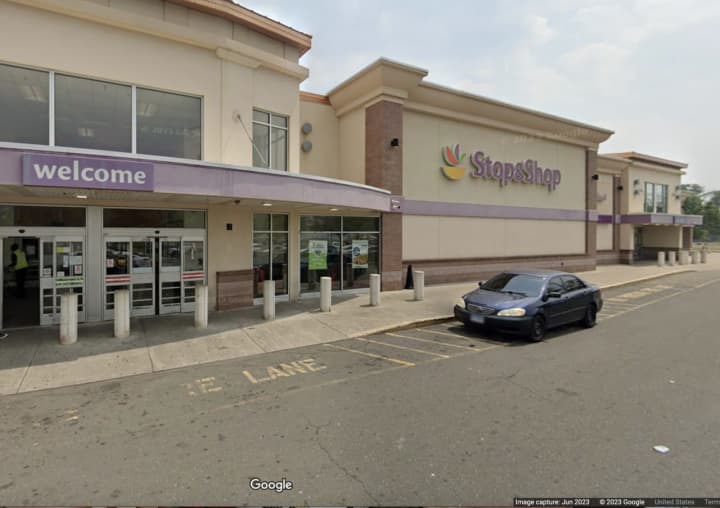The Stop &amp; Shop in Bridgeport on Fairfield Avenue closing next year. Food Bazaar to take over.&nbsp;