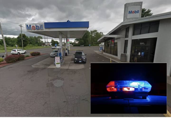 The Mobil Station in North Haven was the latest spot for a group of smash-and-grab robbers.&nbsp;