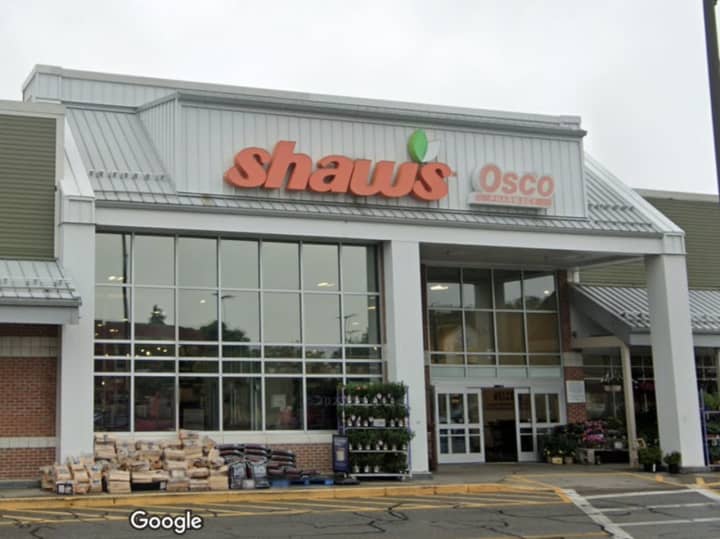 Shaw's at 14 W Boylston St, Worcester, MA 01605