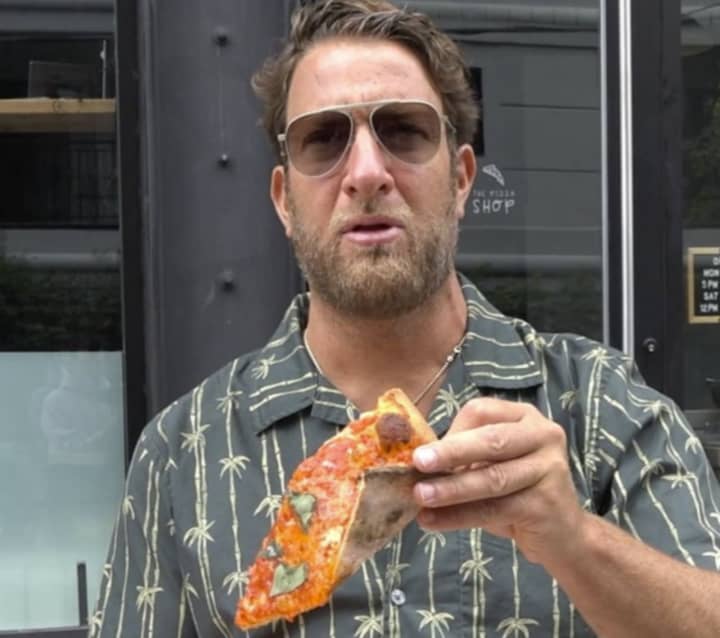 Barstool Sports founder Dave Portnoy was spotted in North Jersey last week for one of his famous pizza reviews.