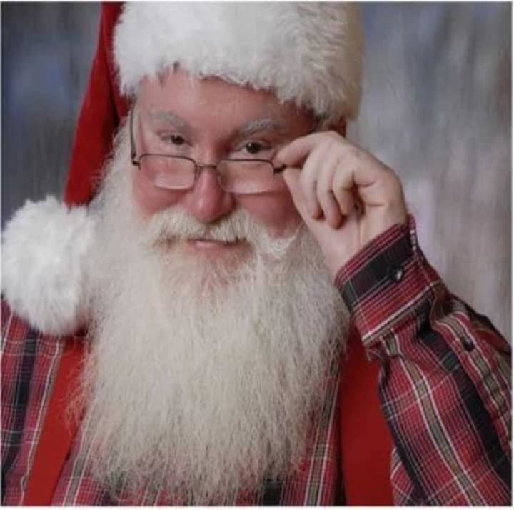 Children with special needs can meet Santa in a calm, soothing environment.
