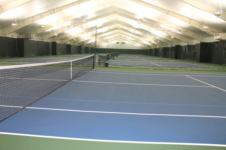 Sound Shore Indoor Tennis was recently recognized by USTA.