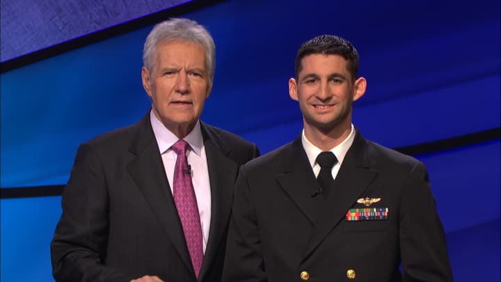 Stew Latwin of Rye, pictured with &quot;Jeopardy!&quot; host Alex Trebek, makes his show appearance Monday.