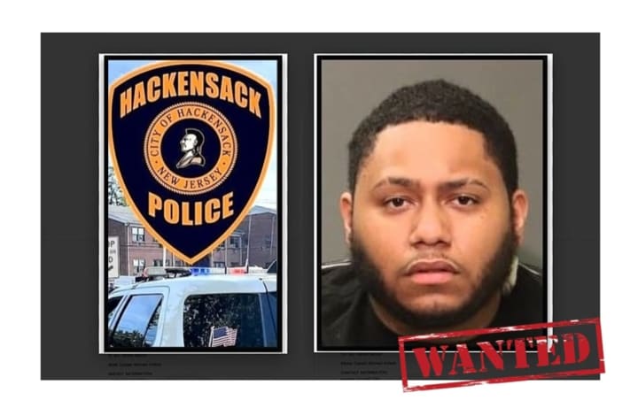 ANYONE who sees Taveras or knows where to find him can contact CrimeStoppers of Bergenfield, Englewood, Teaneck, Hackensack, and Bogota, which offers cash rewards of up to $1,000 for useful information.
  
