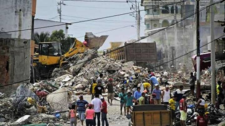 The Ecuadorian earthquake left swaths of destruction.