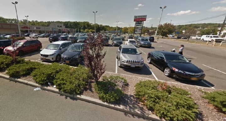 The owner of Town Square Center in the Ramapo hamlet of Monsey wants the town to approve the formation of a Business Improvement District. A BID, he says, could help improve pedestrian safety and trash collection, among other things.