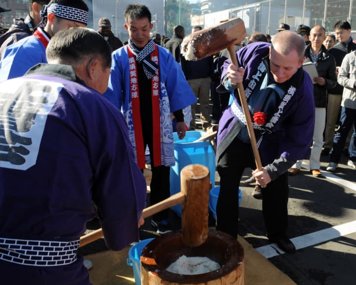 The Edgewater Mitsuwa Marketplace will have live demonstrations of the pounding of mochi at its New Year&#x27;s celebration. 