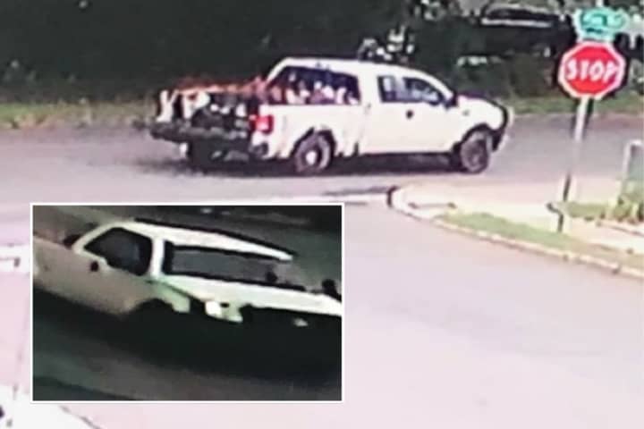 Surveillance images released by Scotia Police show the vehicle believed to be involved in attempted child lurings.