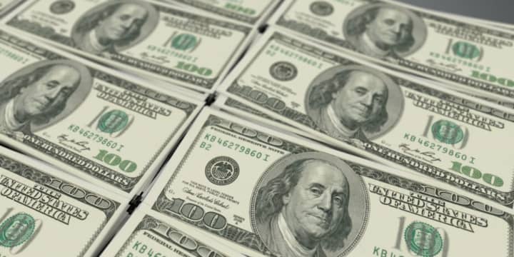 An investment advisor based in Fairfield County has admitted to defrauding dozens of clients of $2.7 million through a securities scheme.
