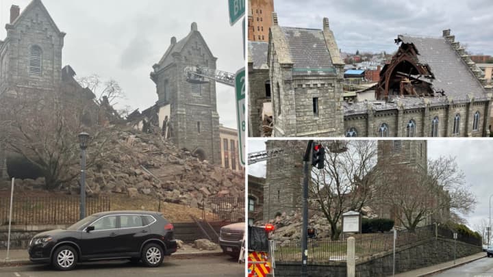 The&nbsp;First Congregational Church in New London suddenly collapsed.&nbsp;