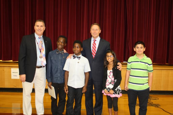Westchester County Executive Rob Astorino (center) stands with Kensico School Principal Matt Curran (far left) and the Kensico student government in Valhalla.