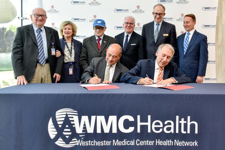 Westchester Medical Center signed a long term agreement with New York Medical College.