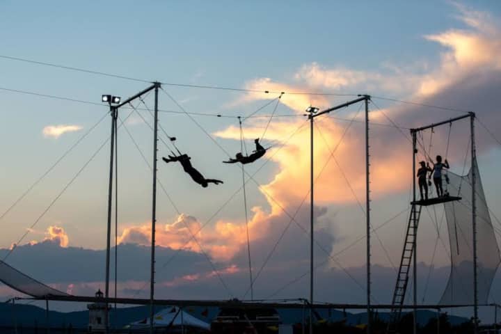 Westchester Circus Arts is bringing both two-hour trapeze classes and a four-day workshop to Sleepy Hollow.
