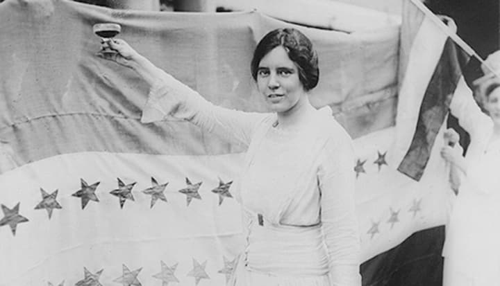 State Sen. Diane Allen is sponsoring a resolution that urges Congress to posthumously award the Congressional Gold Medal to New Jersey native Alice Paul.