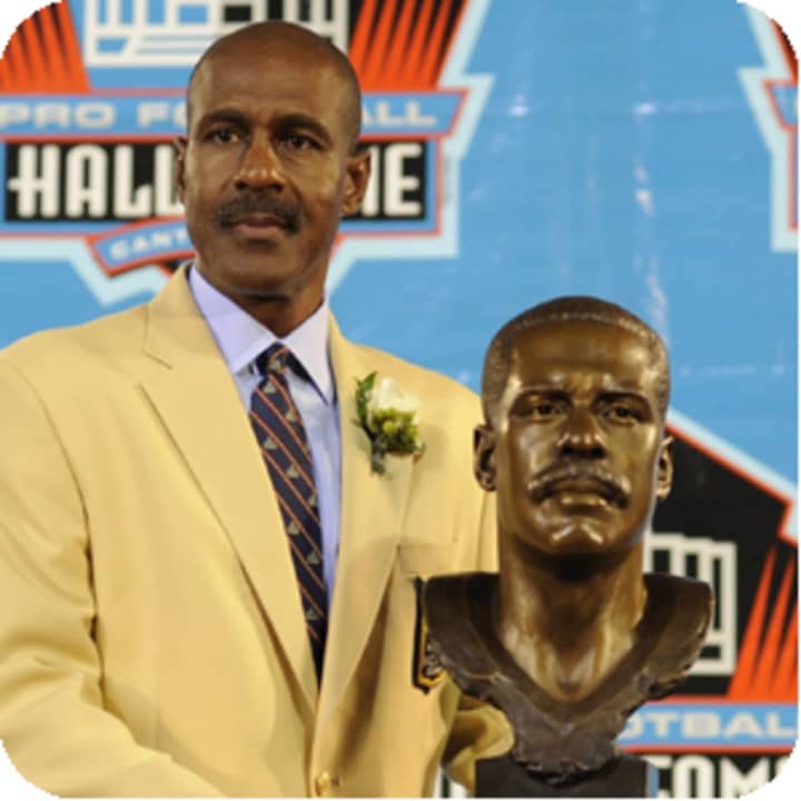 Art Monk, Hall of Fame football player who helped the Washington Redskins win three Super Bowl titles, honors alma mater Whilte Plains High School this week.