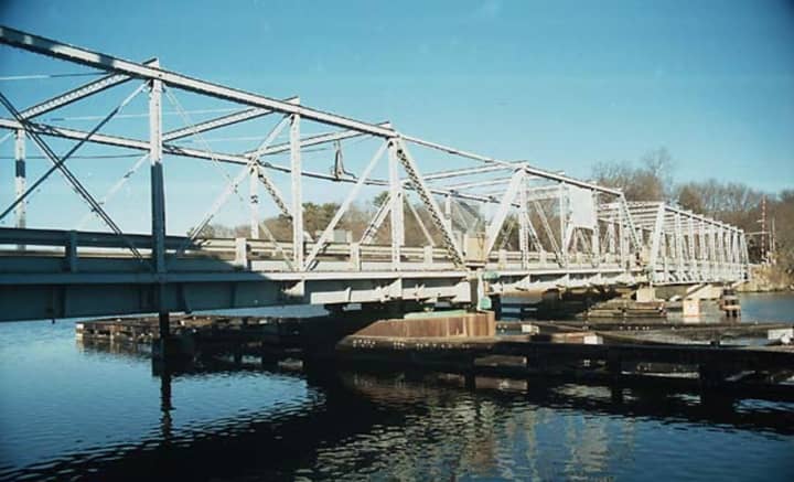 A Connecticut Department of Transportation report related to efforts to save the Saugatuck River Bridge is now available online.