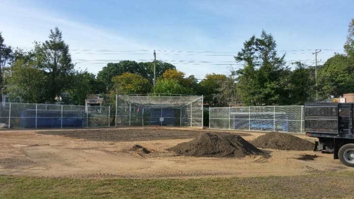 The Norwalk Little League is raising money to rebuild the Broad River facility.