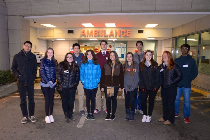 Students are getting a firsthand look at medicine thanks to White Plains Hospital&#x27;s immersion program for Westchester teens.