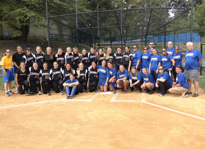 Concordia College softball alumni at the 2014 games. 