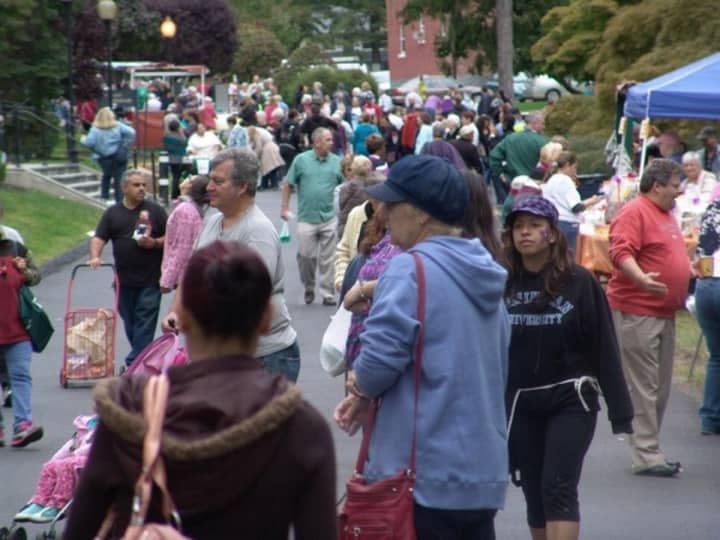 The Dominican Sisters&#x27; annual fall festival draws large crowds to the religious organization&#x27;s Blauvelt campus.