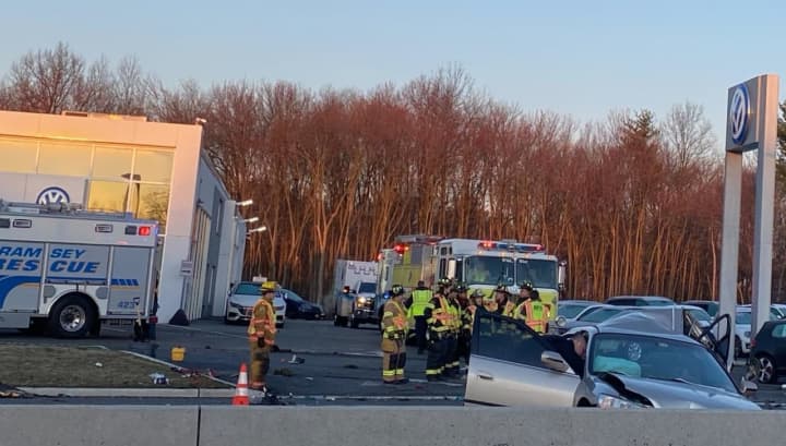 The crash occurred on southbound Route 17.