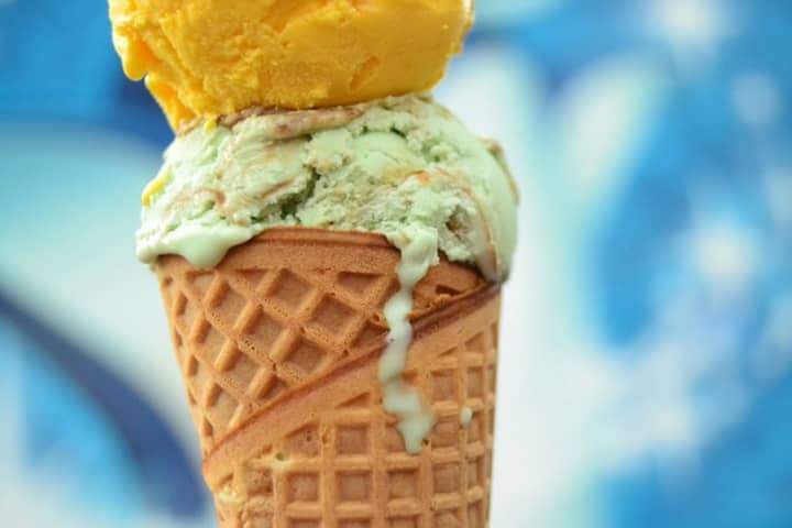 A new ice cream shop has opened in Hartsdale.&nbsp;