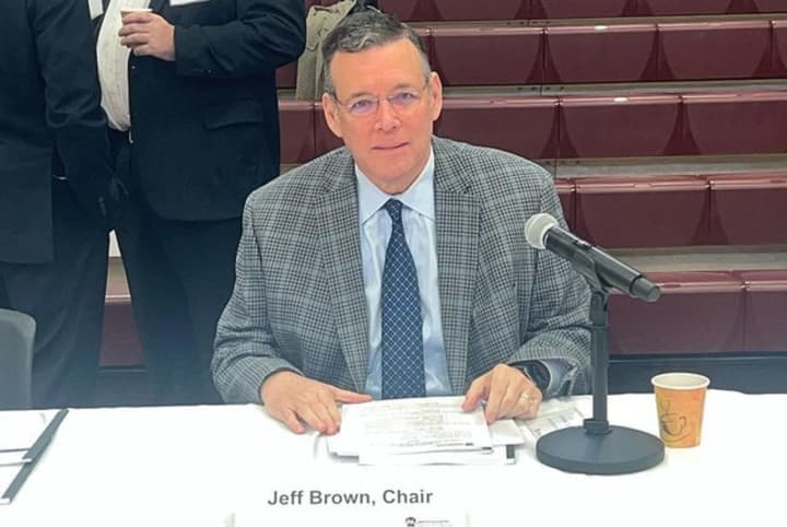 Jeff Brown, a businessman who owns 12 area grocery stores, is running for the Democratic nomination for the 2023 Philadelphia mayoral race.
