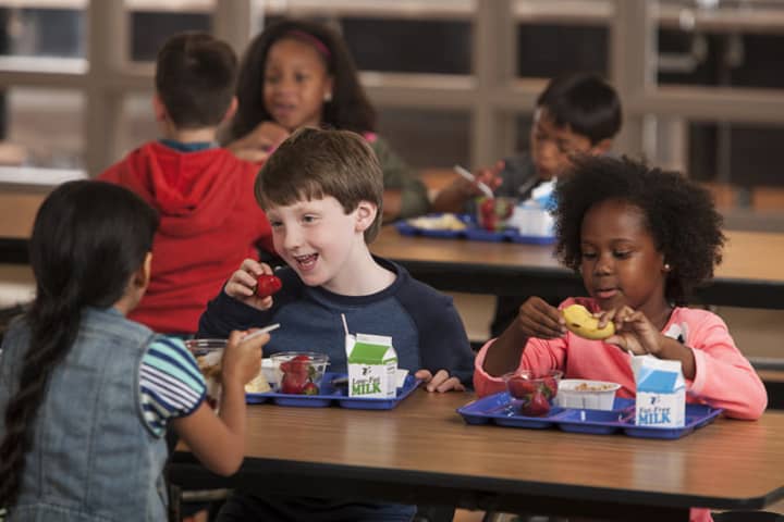 The Garfield School District has implemented an online payment system for school lunches.